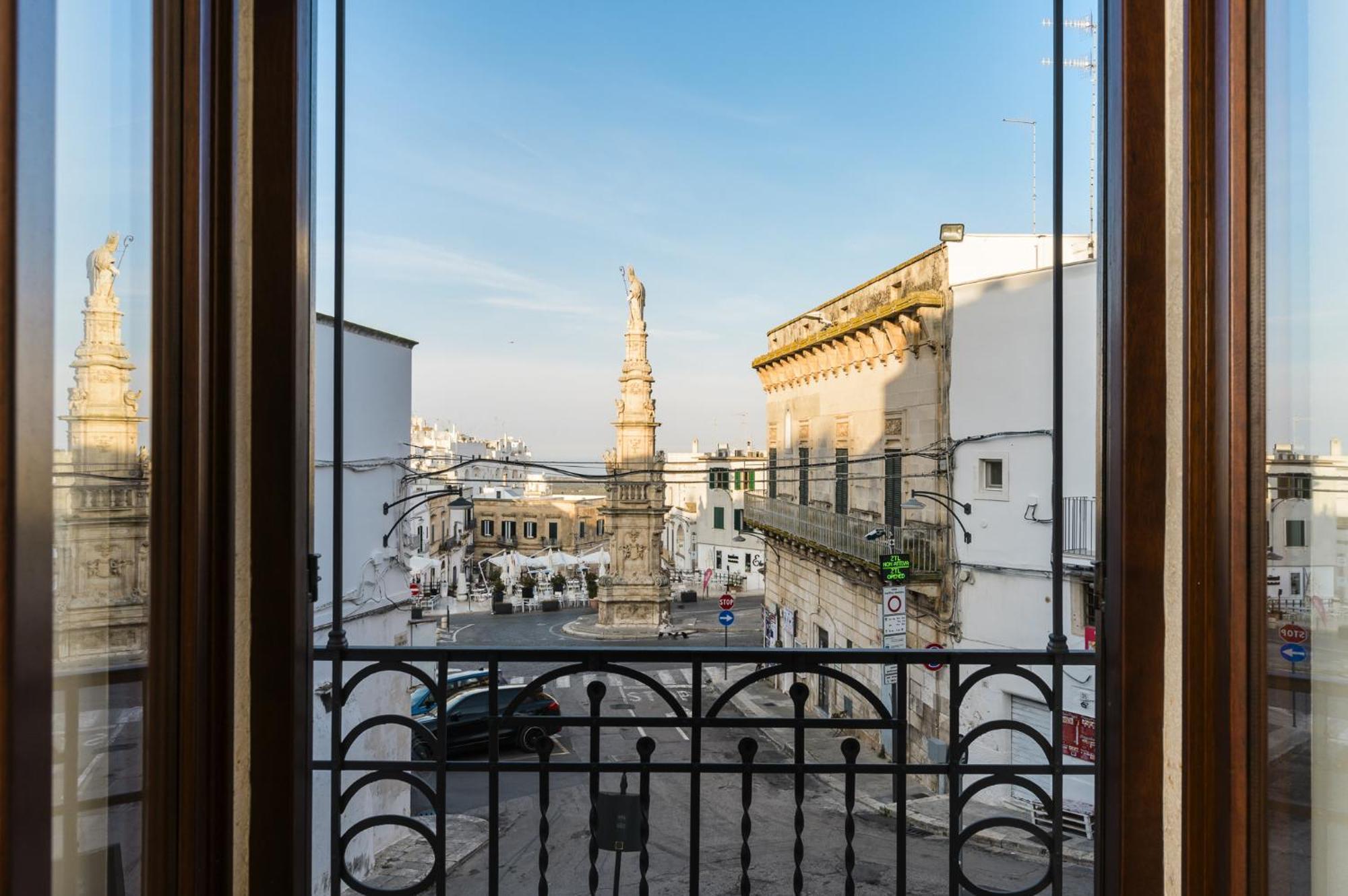 Sant'Oronzo View Apartment By Wonderful Italy Ostuni Bagian luar foto