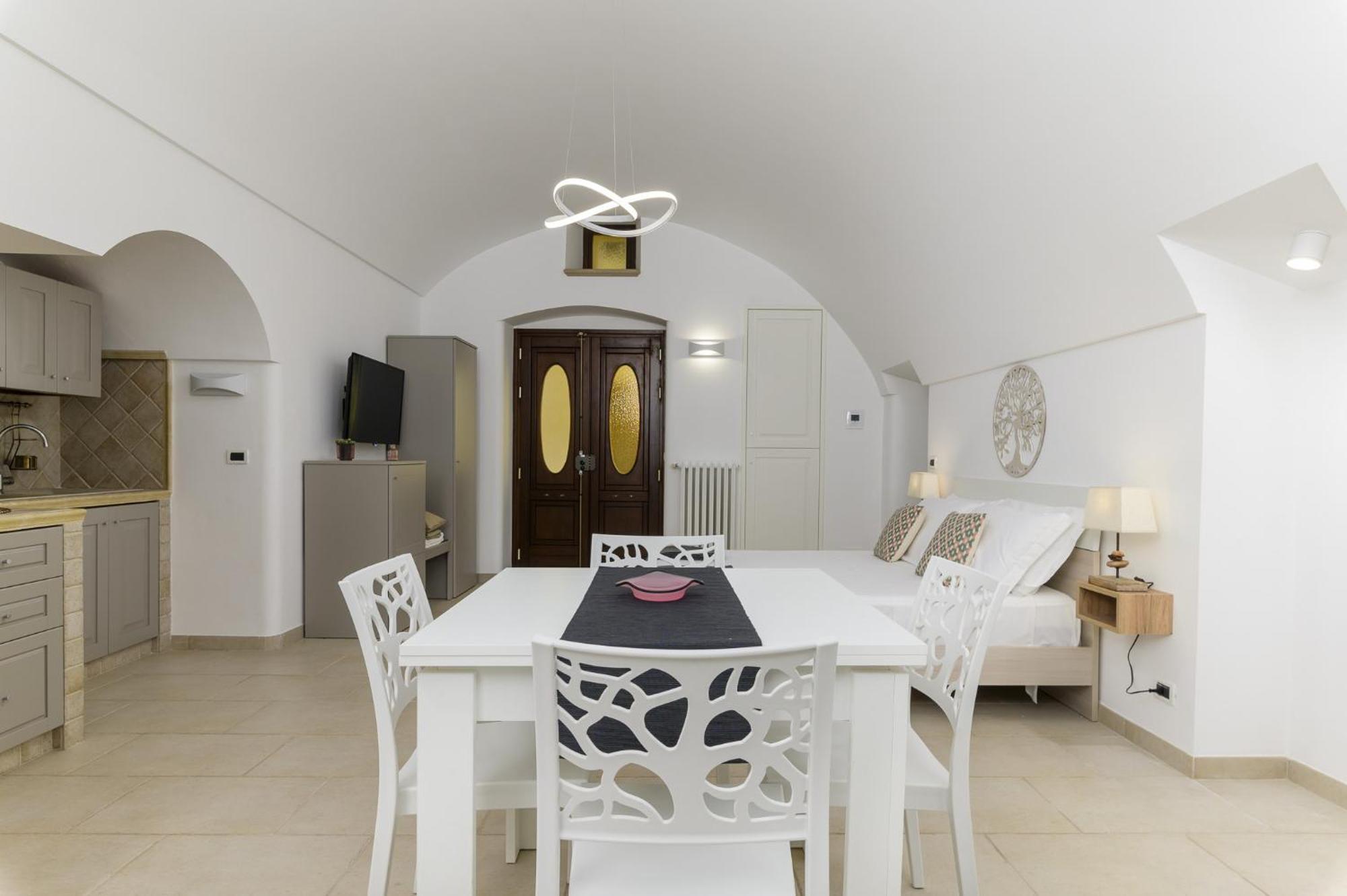 Sant'Oronzo View Apartment By Wonderful Italy Ostuni Bagian luar foto