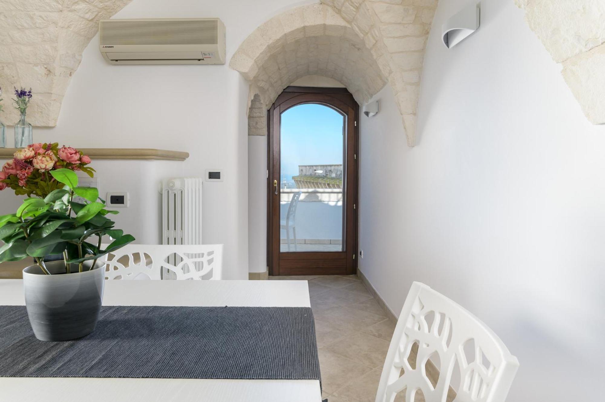 Sant'Oronzo View Apartment By Wonderful Italy Ostuni Bagian luar foto