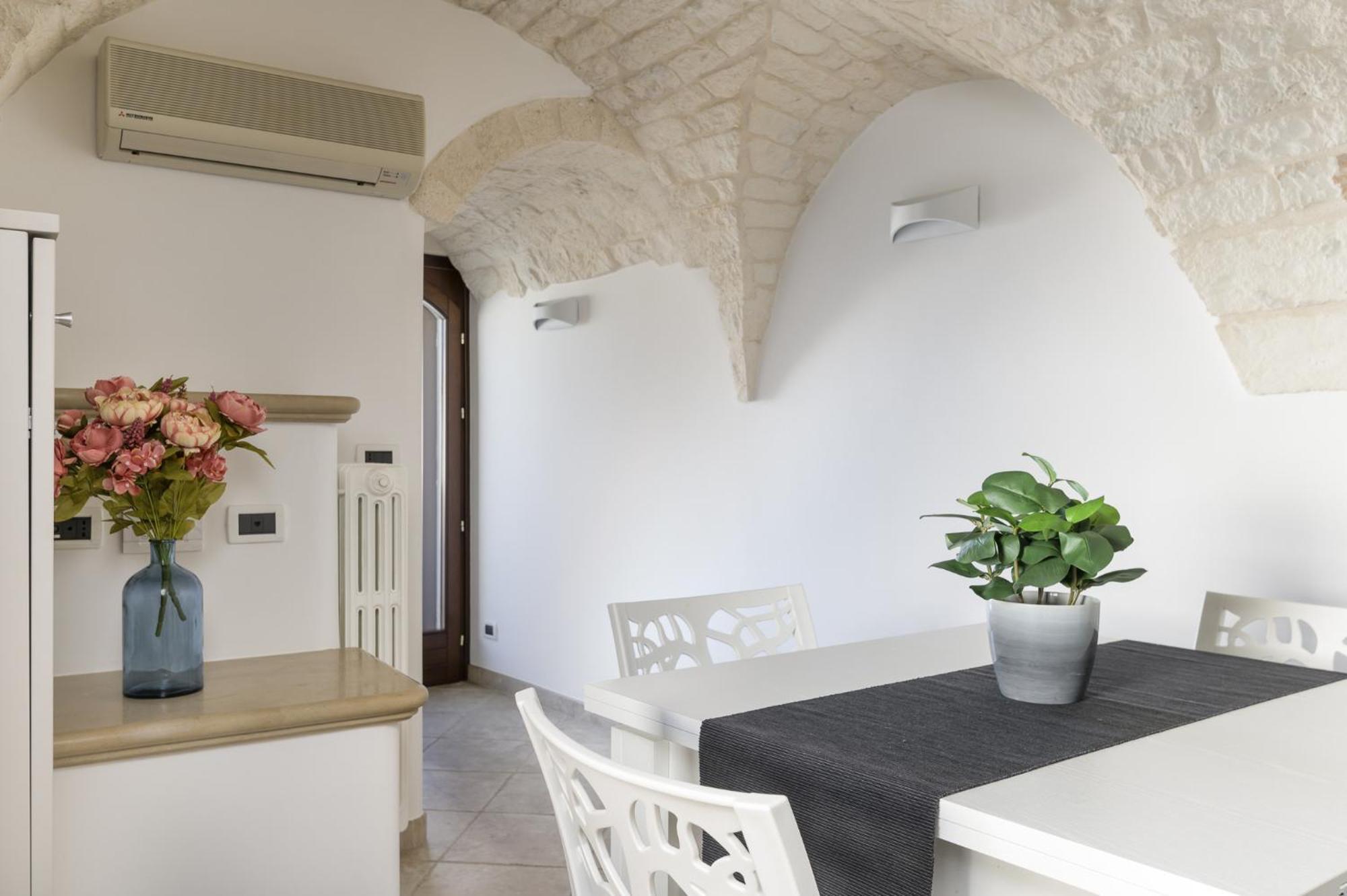 Sant'Oronzo View Apartment By Wonderful Italy Ostuni Bagian luar foto