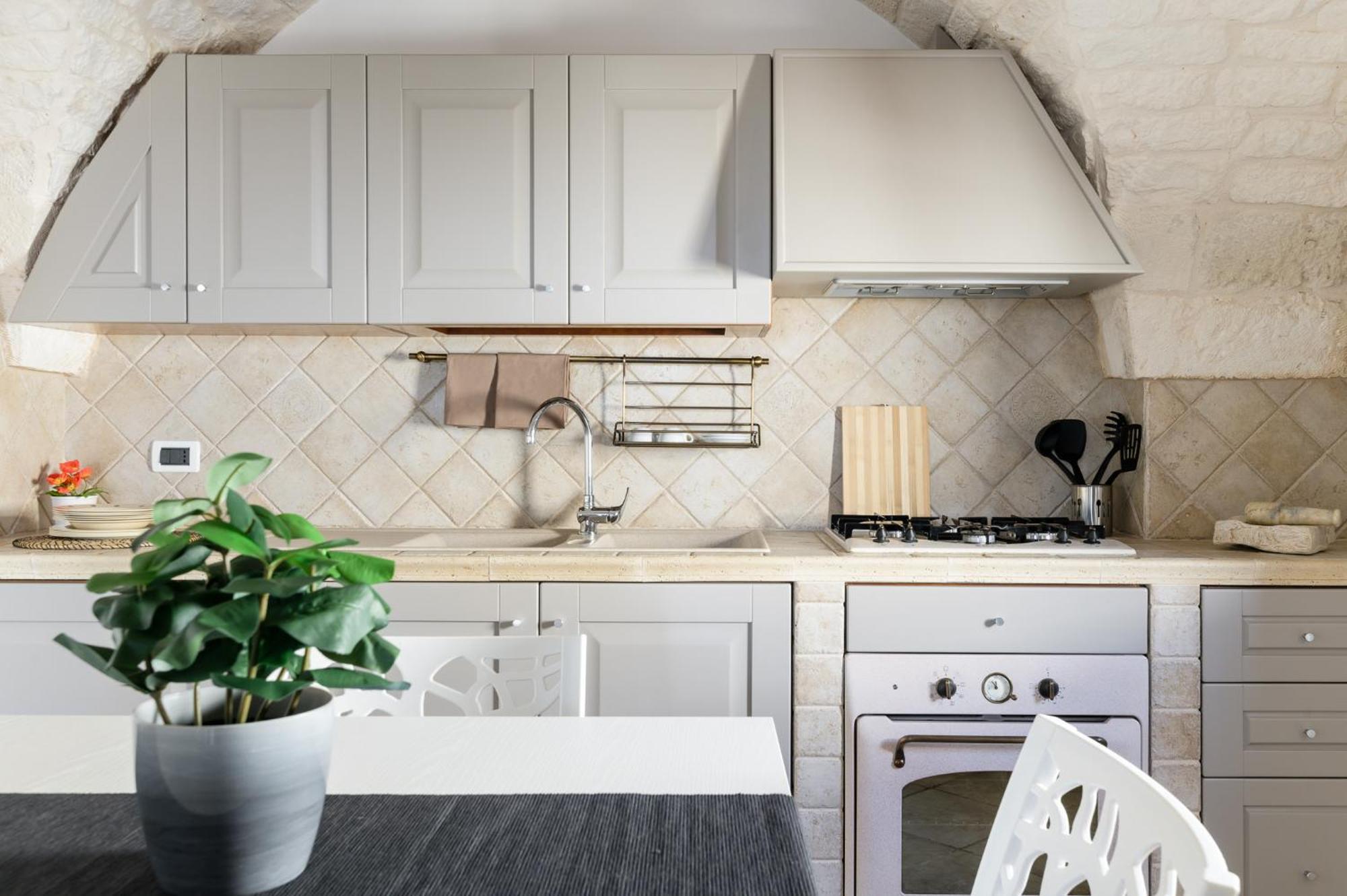 Sant'Oronzo View Apartment By Wonderful Italy Ostuni Bagian luar foto
